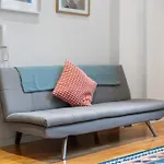 Bright And Airy One Bedroom Condo, Olympia, Kensington